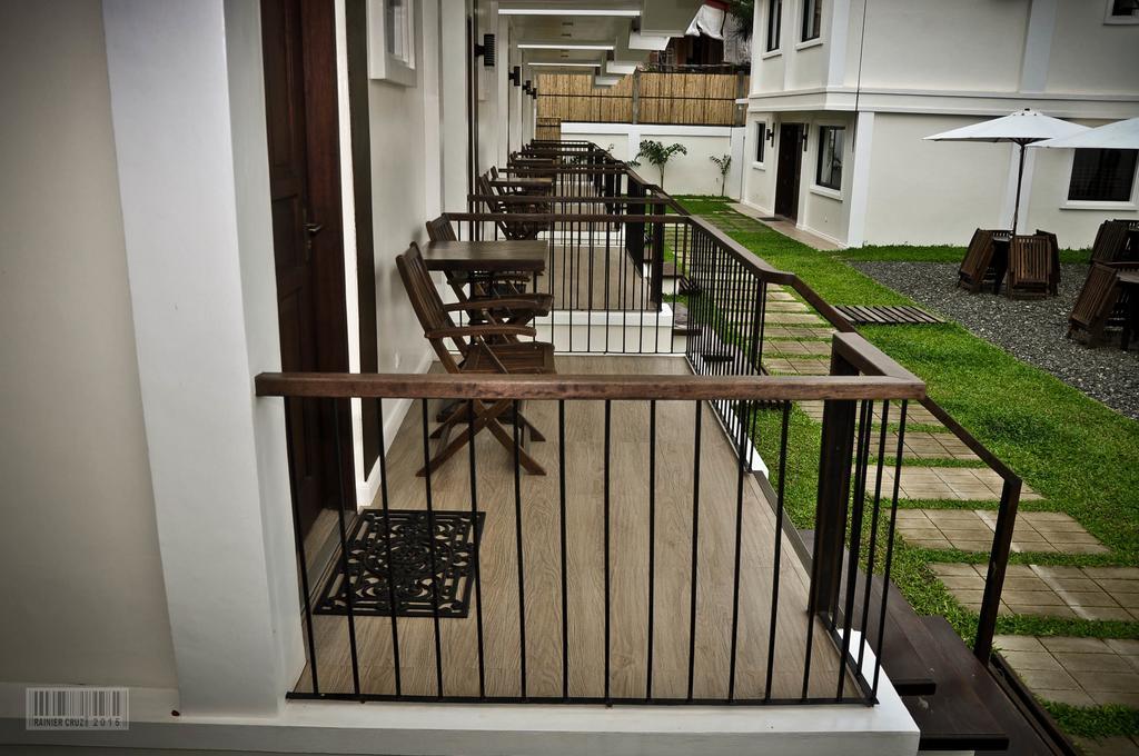 Cleon Villas Pension Puerto Princesa Exteriör bild