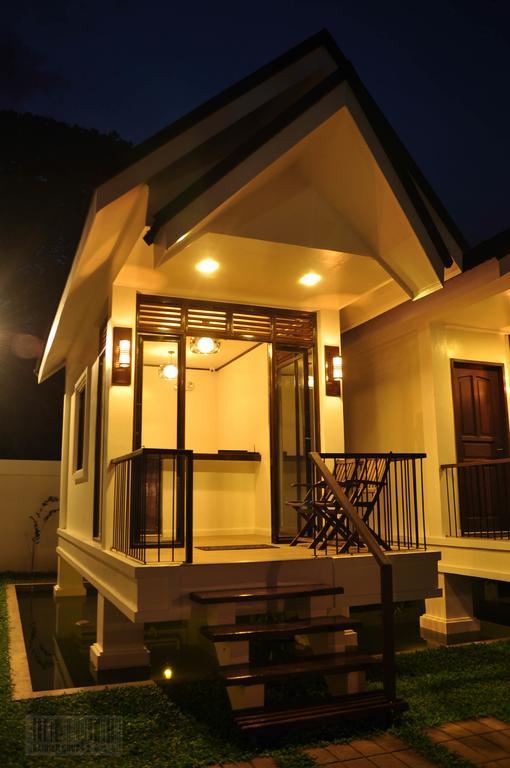 Cleon Villas Pension Puerto Princesa Exteriör bild